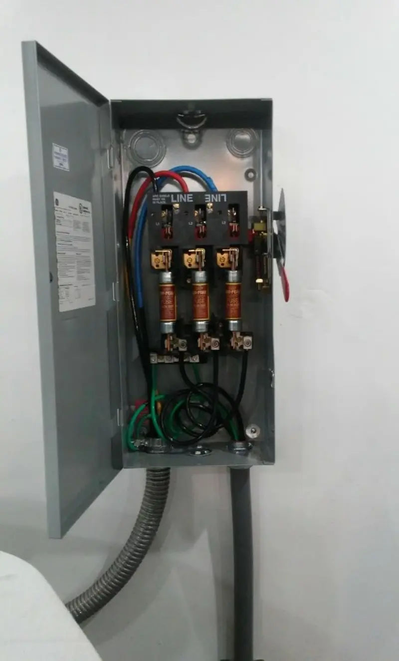 Three-phase disconnect switch installed for Smoke Detector Installation in Box Elder